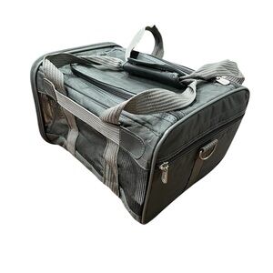 New pet carrier. Airline approved. Never used